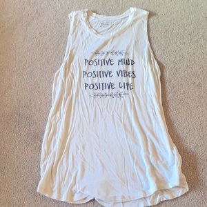 super cute white tank size:M